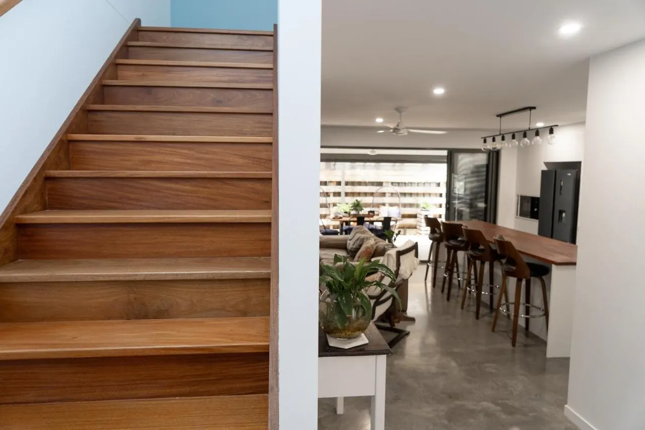 Holiday home Modern Palm Beach Getaway To Suit Whole Family Gold Coast